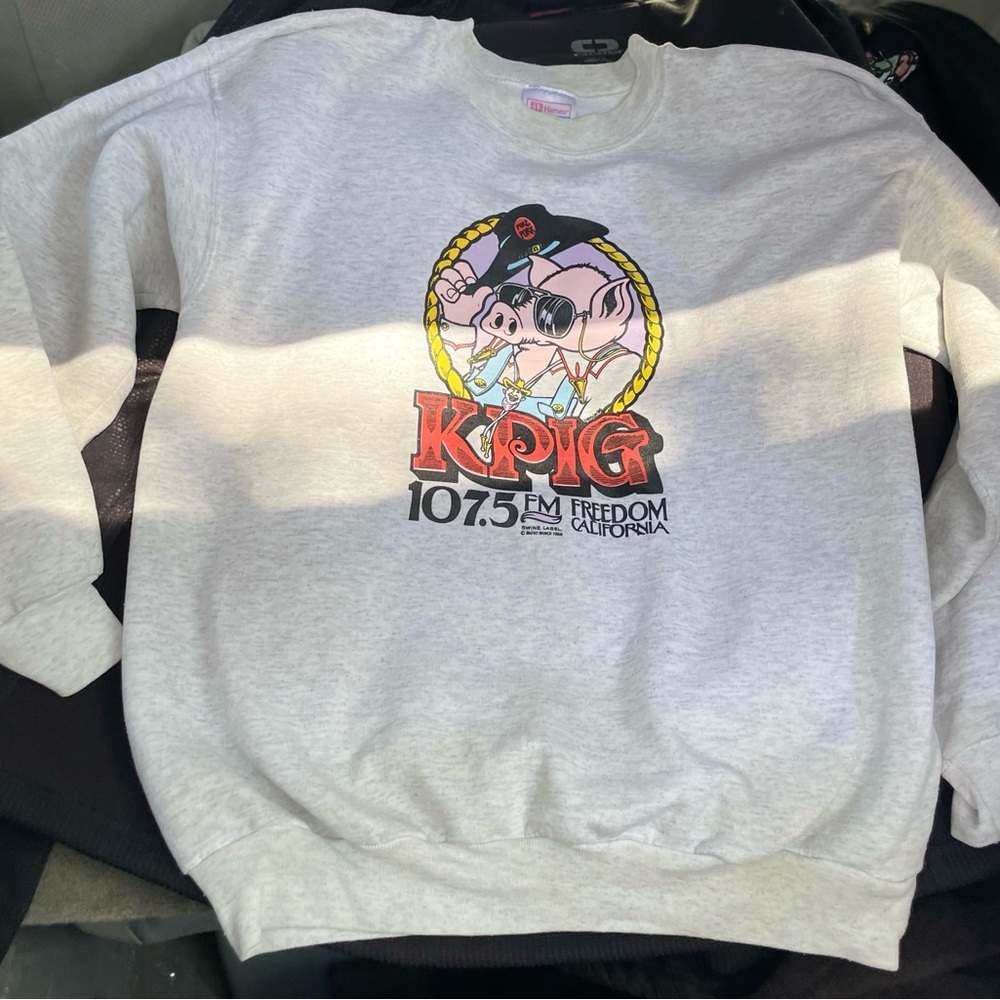 Hanes Crewneck Sweater - KPIG Graphic 107.5 FM CALIFORNIA RADIO